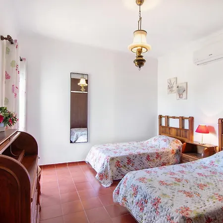 Luisa Gale * Albufeira