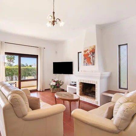 Luisa Gale * Albufeira